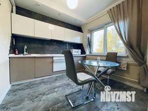 2-к квартира, посуточно, 75м2, 1/1 этаж