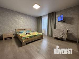 2-к квартира, посуточно, 47м2, 1/1 этаж