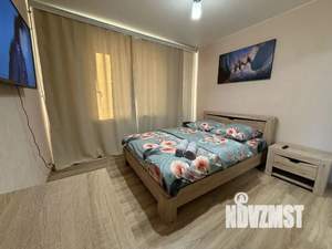 2-к квартира, посуточно, 47м2, 1/1 этаж