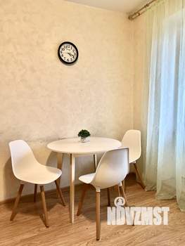 1-к квартира, посуточно, 42м2, 6/9 этаж