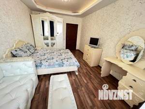 3-к квартира, посуточно, 100м2, 1/1 этаж