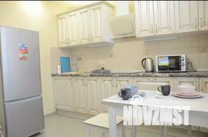 1-к квартира, посуточно, 45м2, 10/17 этаж