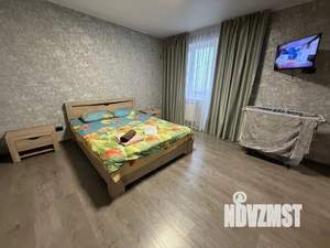 2-к квартира, посуточно, 47м2, 1/1 этаж