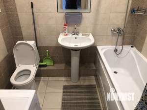1-к квартира, посуточно, 35м2, 11/17 этаж