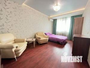 3-к квартира, посуточно, 100м2, 1/1 этаж