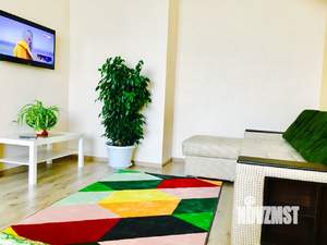 1-к квартира, посуточно, 43м2, 10/17 этаж