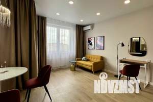 1-к квартира, посуточно, 40м2, 9/9 этаж