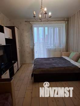 Студия квартира, посуточно, 27м2, 6/18 этаж