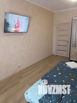 1-к квартира, посуточно, 40м2, 2/17 этаж