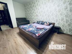 1-к квартира, посуточно, 40м2, 7/17 этаж