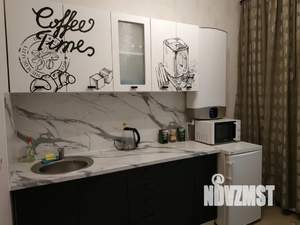 1-к квартира, посуточно, 36м2, 9/16 этаж