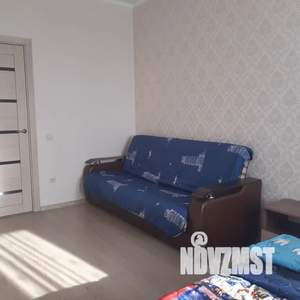 1-к квартира, посуточно, 35м2, 11/16 этаж