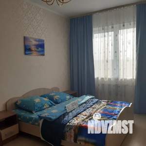 1-к квартира, посуточно, 35м2, 11/16 этаж