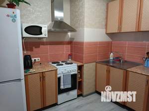 1-к квартира, посуточно, 42м2, 9/12 этаж