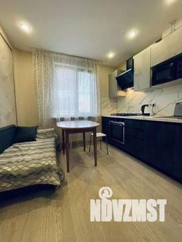 1-к квартира, посуточно, 37м2, 1/1 этаж