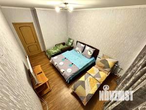 3-к квартира, посуточно, 100м2, 1/1 этаж