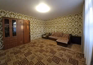 2-к квартира, на длительный срок, 90м2, 1/2 этаж