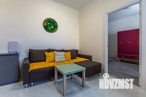 1-к квартира, посуточно, 38м2, 1/1 этаж