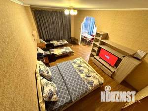 3-к квартира, посуточно, 100м2, 1/1 этаж