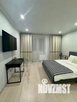 1-к квартира, посуточно, 38м2, 9/14 этаж