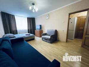 1-к квартира, посуточно, 45м2, 1/10 этаж