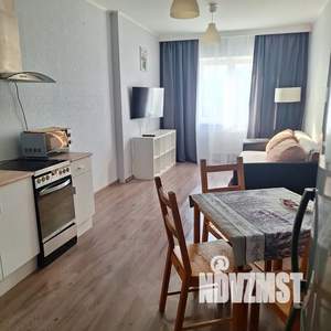 1-к квартира, посуточно, 41м2, 4/17 этаж