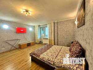 1-к квартира, посуточно, 55м2, 1/1 этаж