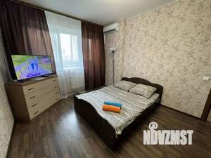 1-к квартира, посуточно, 41м2, 6/17 этаж
