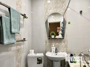 1-к квартира, посуточно, 42м2, 6/9 этаж