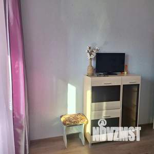 1-к квартира, посуточно, 41м2, 4/17 этаж