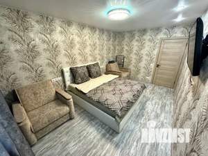 2-к квартира, посуточно, 45м2, 1/1 этаж