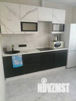 1-к квартира, посуточно, 39м2, 3/3 этаж