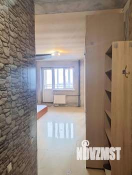 Студия квартира, на длительный срок, 27м2, 16/17 этаж