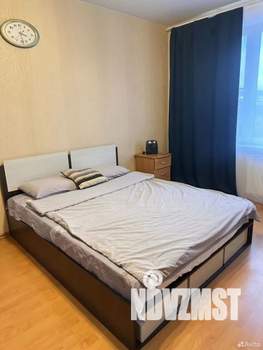 1-к квартира, посуточно, 44м2, 4/15 этаж