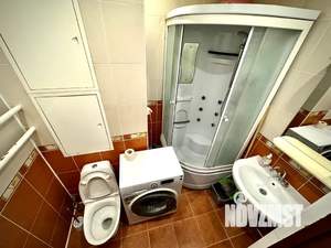 1-к квартира, посуточно, 42м2, 2/9 этаж