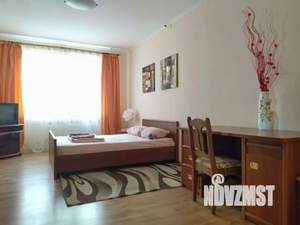 1-к квартира, посуточно, 42м2, 1/1 этаж