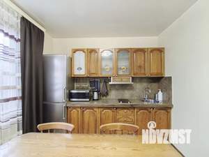 1-к квартира, посуточно, 47м2, 1/2 этаж