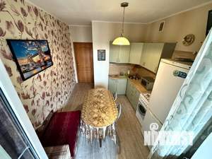 1-к квартира, посуточно, 45м2, 2/9 этаж