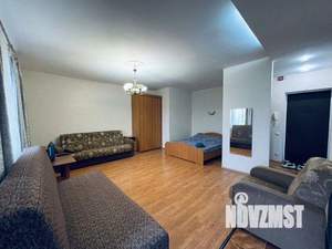 1-к квартира, посуточно, 45м2, 1/1 этаж