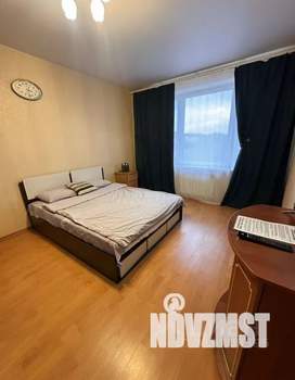 1-к квартира, посуточно, 44м2, 4/15 этаж