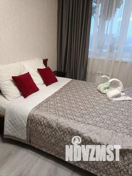 1-к квартира, посуточно, 42м2, 9/12 этаж