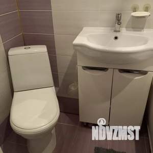 Студия квартира, посуточно, 27м2, 6/18 этаж