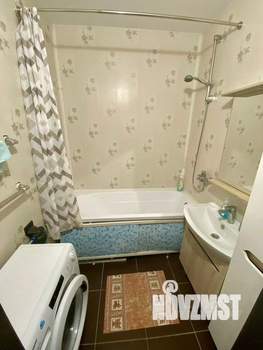 1-к квартира, посуточно, 40м2, 2/9 этаж