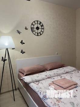 1-к квартира, посуточно, 42м2, 6/9 этаж