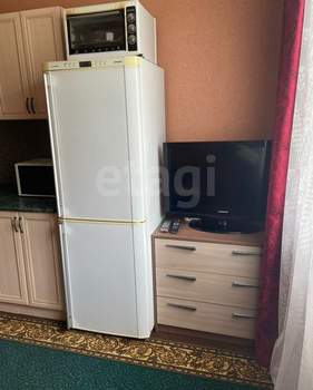 2-к квартира, на длительный срок, 70м2, 1/3 этаж