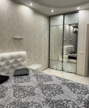 3-к квартира, вторичка, 81м2, 8/15 этаж