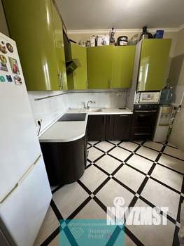 2-к квартира, вторичка, 65м2, 10/17 этаж