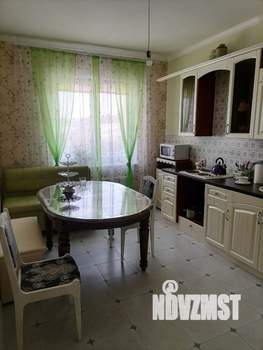 2-к квартира, вторичка, 60м2, 1/9 этаж