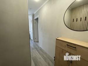 2-к квартира, вторичка, 42м2, 3/5 этаж
