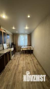 4-к квартира, вторичка, 82м2, 2/5 этаж